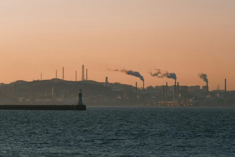 Aplikasi Nafas Indonesia Tunjukkan Kualitas Udara Buruk, DLH Ragukan Metodologi Pengujian