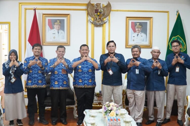 Bupati Mudyat Noor Terima Audiensi BPS PPU, Dukung Sinkronisasi Data untuk Pembangunan Daerah.