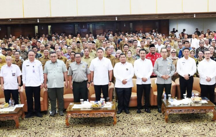 Resmi Dilantik sebagai Ketua AKPSI Periode 2025–2030, Bupati PPU Siap Dukung Program Presiden