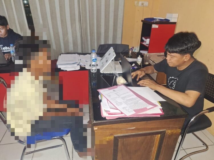 Polsek Waru Bergerak Cepat Ungkap Kasus Pencurian Warung, Pelaku Diamankan Serta Barang Bukti
