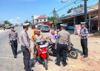 Sat Lantas Polres PPU Ingatkan Pengendara Lewat Teguran Humanis