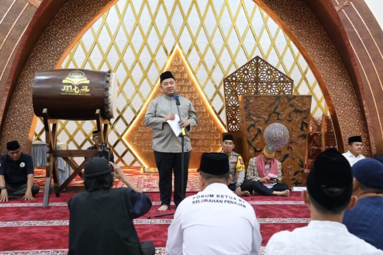 Bupati PPU Resmikan Masjid Nurul Islam Maccarinna, Ajak Jadikan Masjid Sebagai Pusat Peradaban Umat