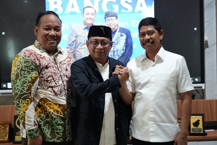 Wabup PPU Audiensi dengan Uniba, Bahas Perkembangan Mahasiswa Penerima Beasiswa