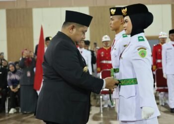 40 Calon Paskibraka PPU Dikukuhkan, Mudyat Noor Minta Emban Tugas dengan Penuh Tanggung Jawab