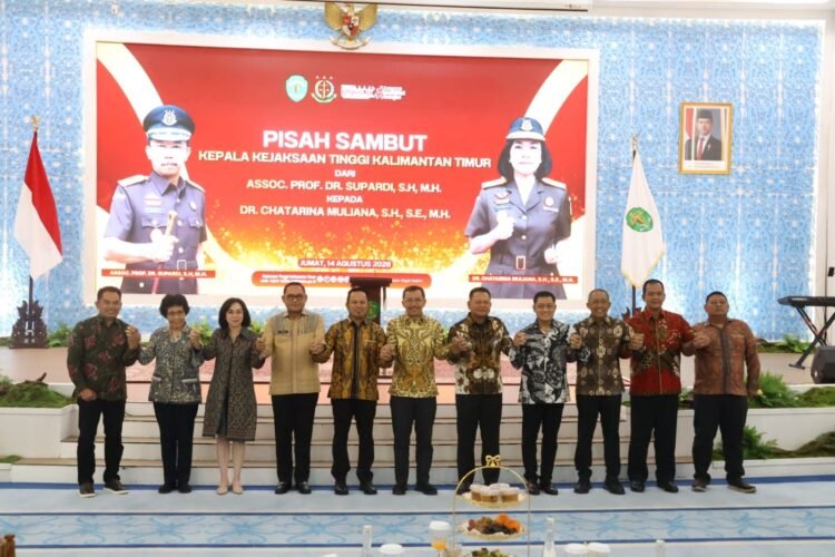 Bupati PPU Hadiri Pisah Sambut Kajati Kaltim, Tegaskan Pentingnya Sinergi Penegakan Hukum